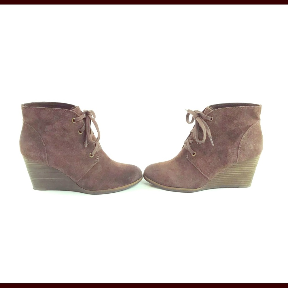 ๐ด SOLD Lucky Brand Brown Suede Wedge Ankle Boots - Picture 3 of 7